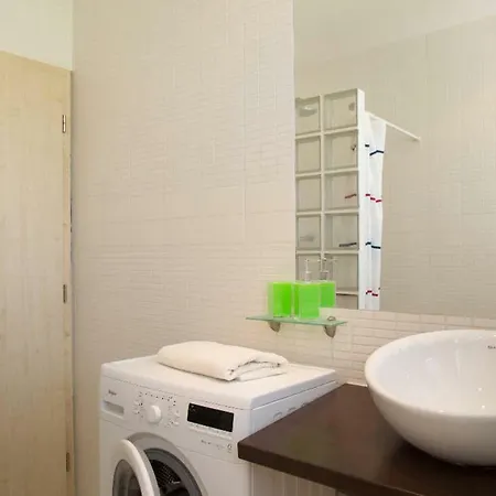 Daire Old Town Apartment Rajska